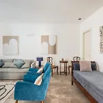 Boutique Near Piazza Di Spagna 아파트 로마