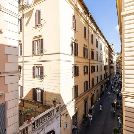 Cozy By Spanish Steps *